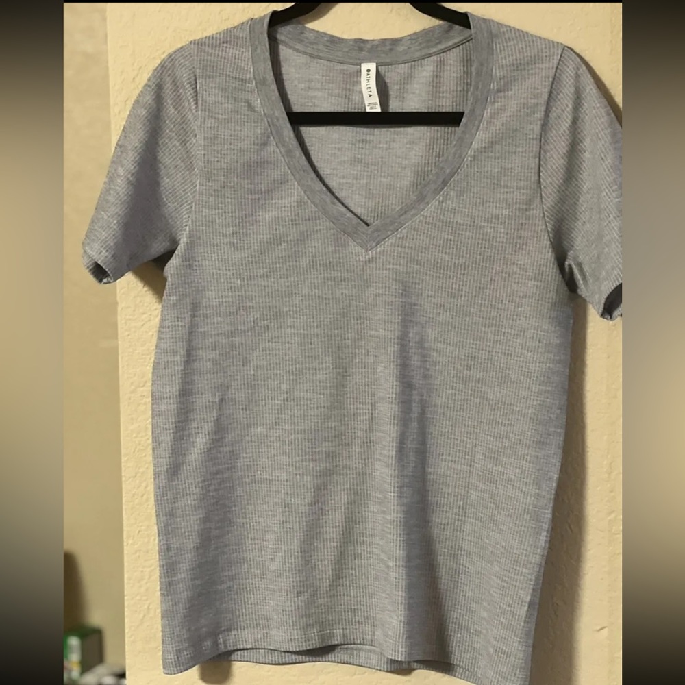 Athleta Renew V-Neck Seamless Tee Short Sleeve Top Size Large Gray EUC